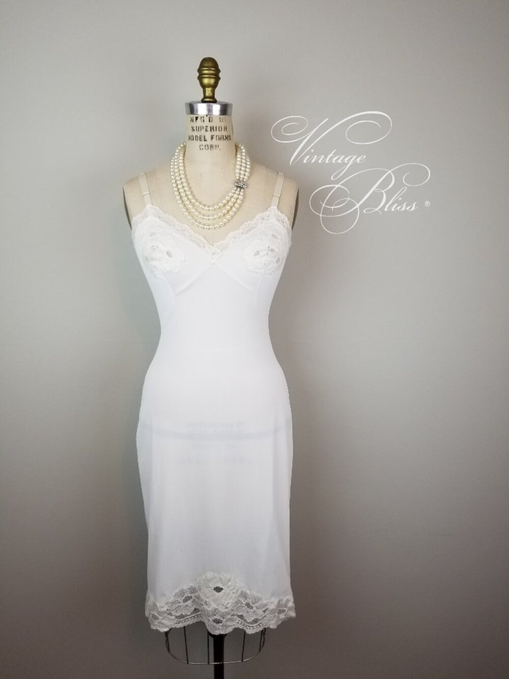 Vintage 1950's Romantic White Lace Trimmed Slip Chemise Bust Size 32 Tiny Floral